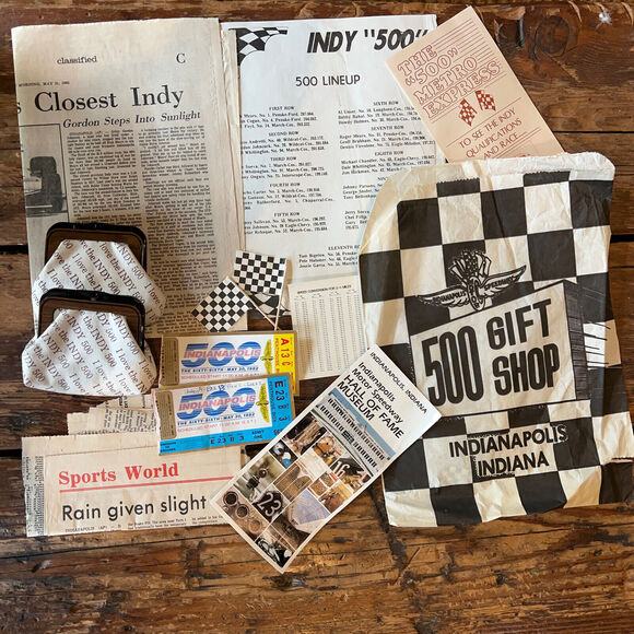 Vintage 80s Indy 500 Souvenir Lot Tickets Pennant Programs Coin Purses 3+ LBs - Picture 9 of 11